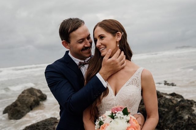 ✨Stunning pics like these make our day✨
Our gorgeous bride Tahlia from a couple of weeks ago ✨
Photographer @lauren_joy_photography 
Venue @currumbinsanctuaryevents 

#hairstyles #hairstyling #hairstylist #hairstylistgoldcoast #tweedcoastweddings #h2dhaircare #nakhair #kykhair #curlinghairwand #curlwand #bride #bridehairstyle #ancoraweddings #valleyestate #bridetribe #ancoraweddings #nakhaircare #weddings #tweedcoastmakeup #tweedcoasthairstyling